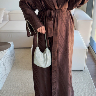 Kahverengi jakarlı abaya 
