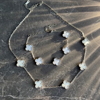 Van Cleef & Arpels set çelik
