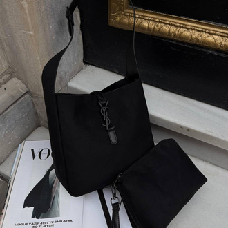 Yves Saint Laurent Süet Çanta - Siyah