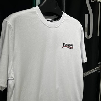 Moncler Beyaz Nakışlı ve Kabartmalı Premium Bisiklet Yaka Tshirt