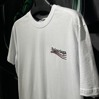 Moncler Beyaz Nakışlı ve Kabartmalı Premium Bisiklet Yaka Tshirt