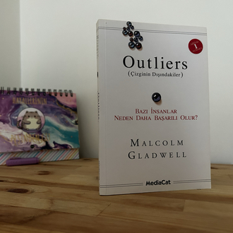 Outliers(Çizginin Dışındakiler) Malcolm GLADWELL