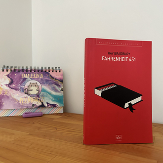 Fahrenheit 451