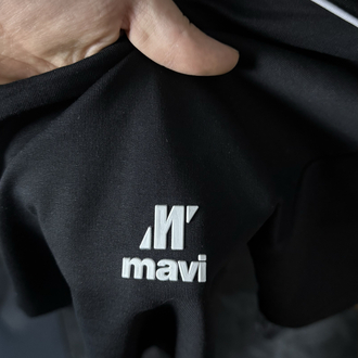 Mavi Oversize Silikon Baskı T-shirt (siyah)