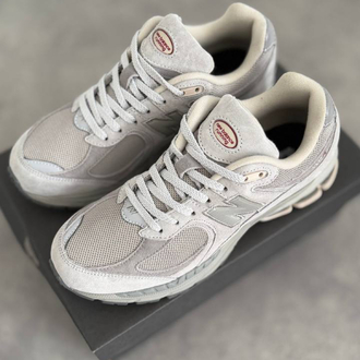 New Balance 2002R