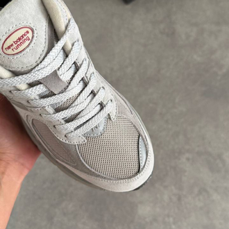 New Balance 2002R