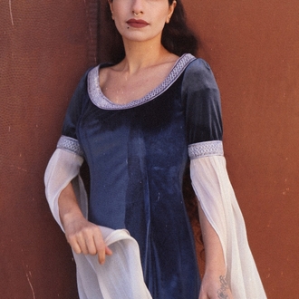 Arwen Kombin