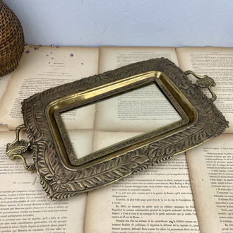 Vintage Fransız Art Nouveau Tarzı Camlı Pirinç Tepsi 