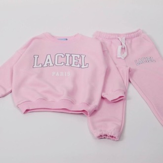 PEMBE EŞOFMAN TAKIMI