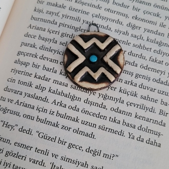 Ahşap Görünümlü Seramik Vintage Kolye Ucu