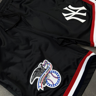 New York Yankees Şort 