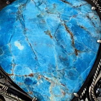 Mountain Heart - Apatite Pendant