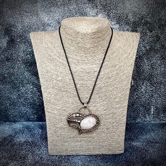 Heart of the New Path - Rose quartz Pendant