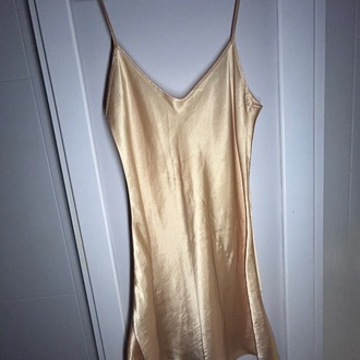 gold saten elbise