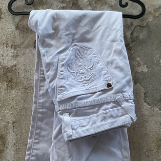white jeans