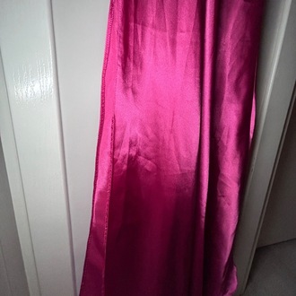 pembe maxi saten elbise