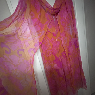 sifon sirt detayli elbise