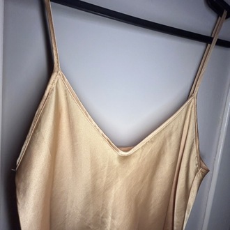 gold saten elbise
