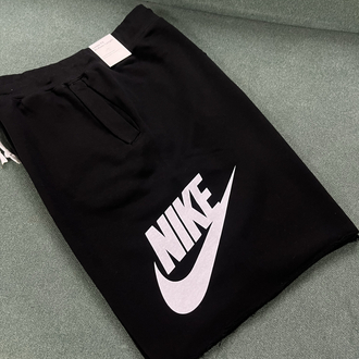 Nike Club Alumni Original Short 