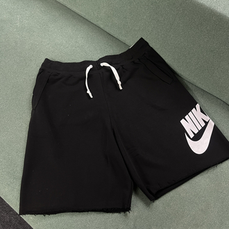 Nike Club Alumni Original Short 