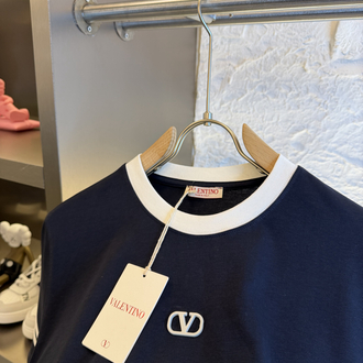 Valentino Garavani Logo Appliquéd %100 Cotton Tshirt