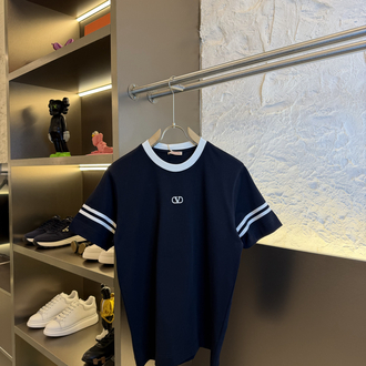 Valentino Garavani Logo Appliquéd %100 Cotton Tshirt