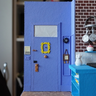 Friends Diorama