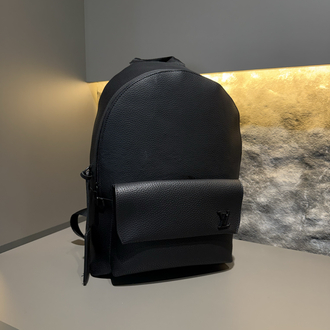 LOUIS VUITTON SIRT ÇANTASI