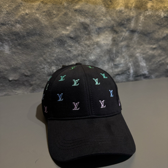 LOUIS VUITTON ŞAPKA