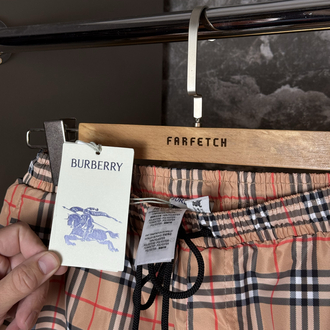 BURBERRY DENİZ ŞORT 
