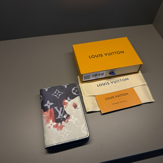 LUIS VUITTON KARTLIK 
