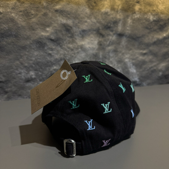 LOUIS VUITTON ŞAPKA