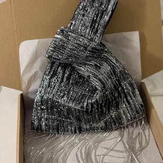 Silver Knot