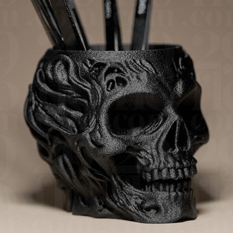 3D Baskı Kafatası Kalemlik.