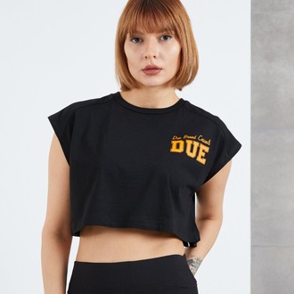 DUE Crop T-shirt