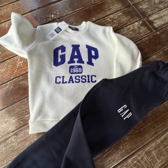GAP BEYAZ LACİVERT 3 İPLİK ŞARDONLU ALT ÜST TAKIM