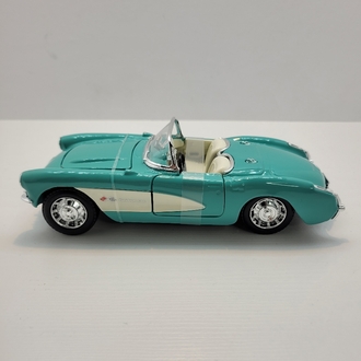 1:24 Ölçek | 1957 Chevrolet Corvette – Maisto 