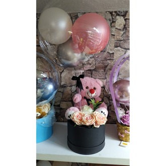 Balon Tutan Pembe Ayıcıklı Buket