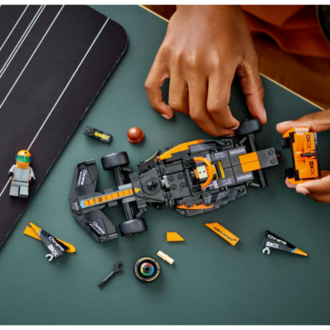 LEGO Speed Champions 2023 McLaren Formula 1 Yarış Arabası Set 76919 (245 Parça)