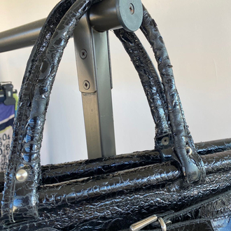 snakey cabin bag