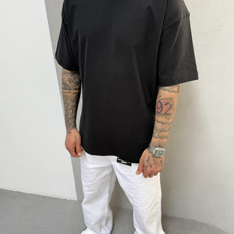 Siyah Yarı Oversize Tshirt 