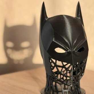 Batman Tasarımlı Masaüstü Kulaklık Standı