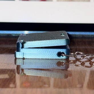 Minik GameBoy Advance SP Anahtarlık 
