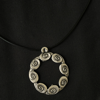 Spiral Neck