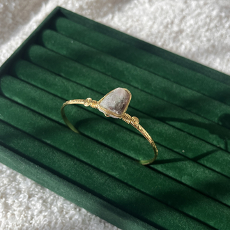 Gold Vintage