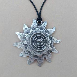 Gümüş Güneş Spiral Kolye