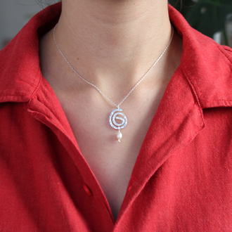 Spiral gümüş kolye