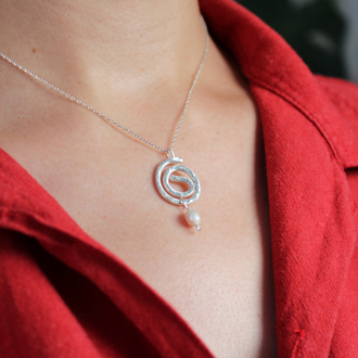 Spiral gümüş kolye