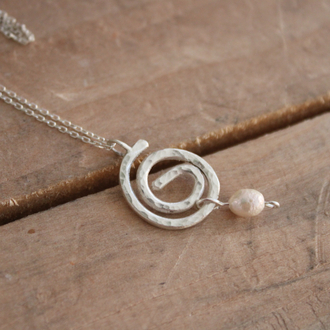 Spiral gümüş kolye