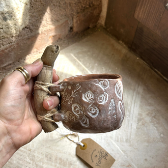 KIR ÇİÇEKLERİ KUPA